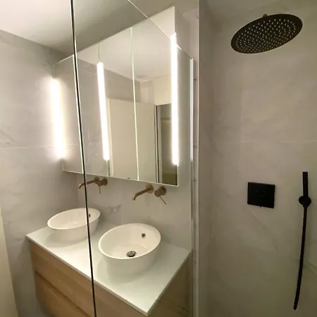 Laerchenwald 1703 * Leukerbad