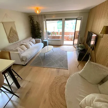 Laerchenwald 1703 * לויקרבאד